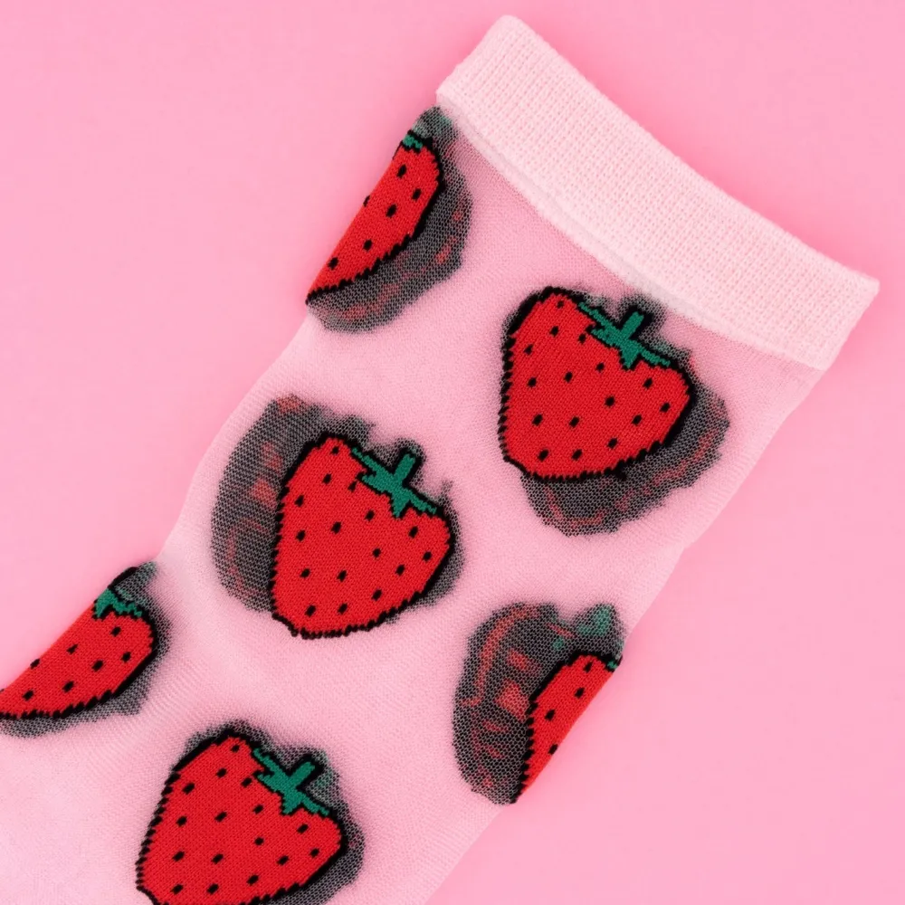 Shop Chaussettes transparentes Fraise Chaussettes Transparentes