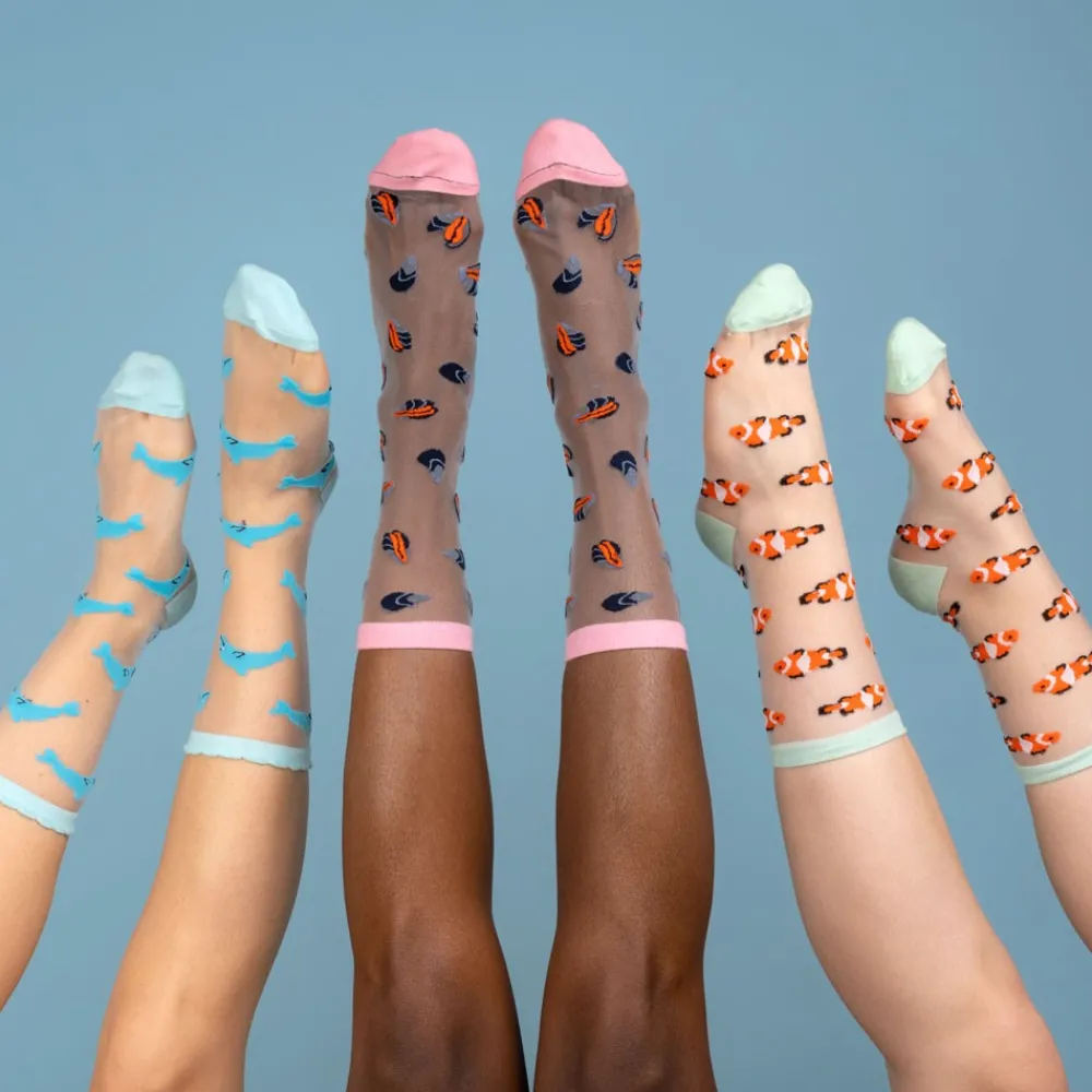 Shop Chaussettes Transparentes Dauphin Chaussettes Transparentes