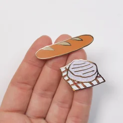 Online Pin's Camembert Pin's