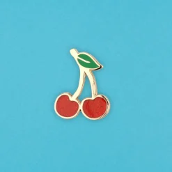 Fashion Pin's Cerise Pin's