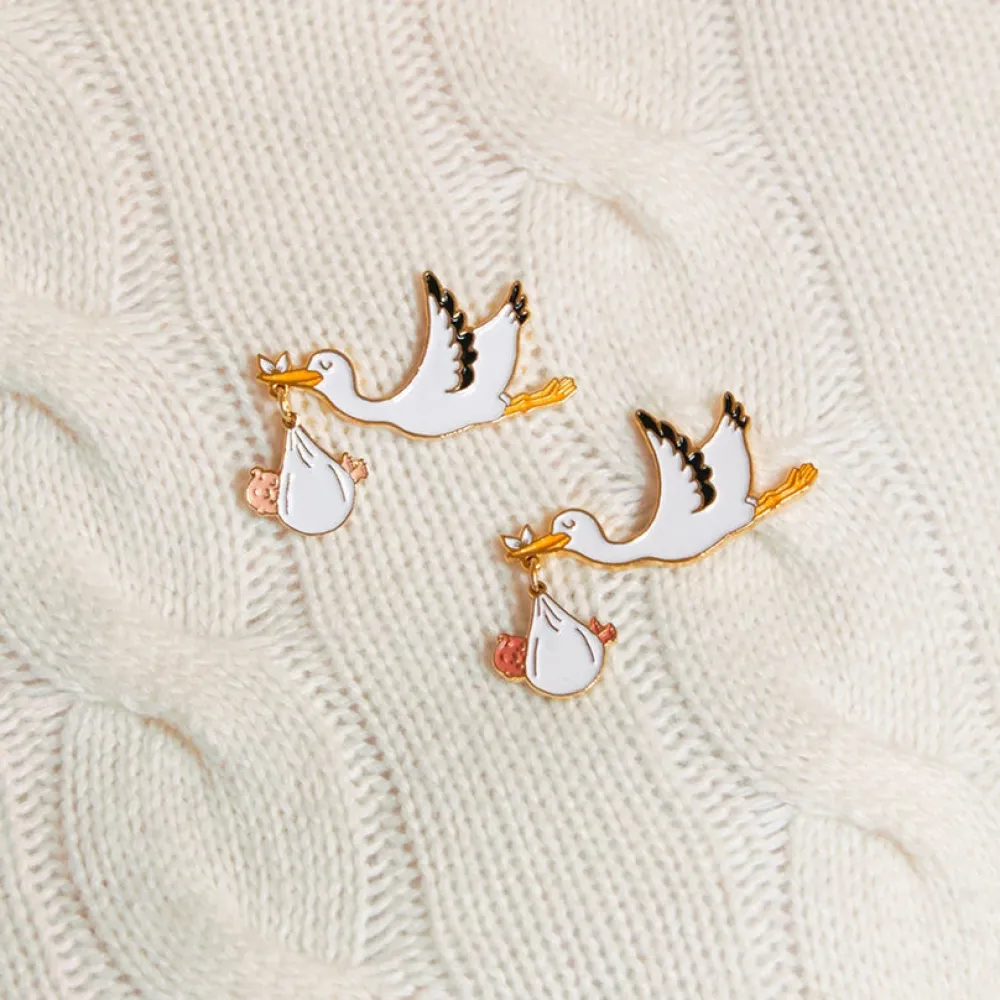 Flash Sale Pin's Cigogne - Bébé Noir Pin's